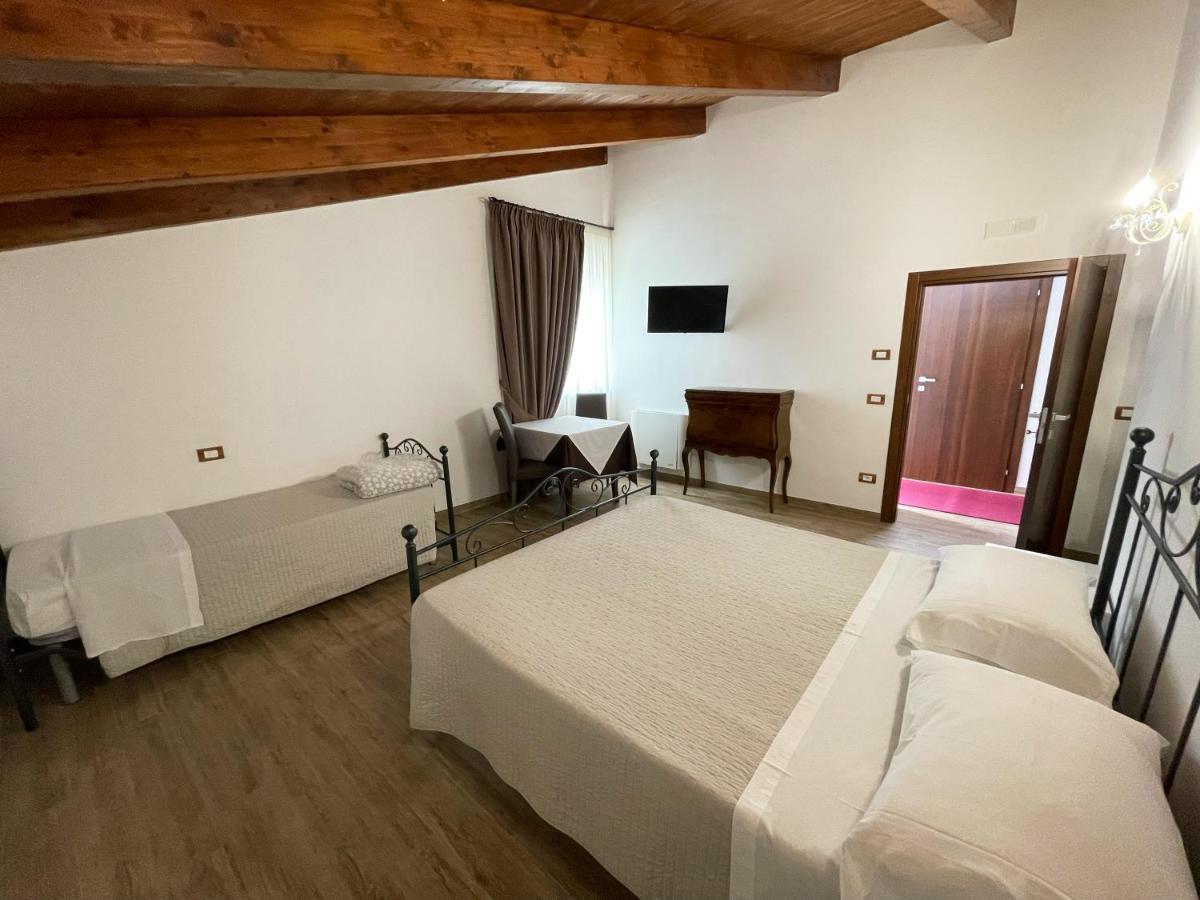 Tenuta Morrone Pertosa Exterior photo